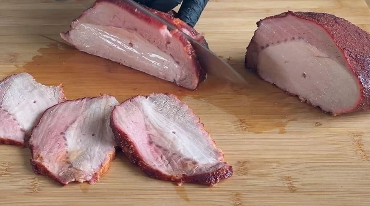 Lonza di maiale affumicata: succosa, saporita e semplicissima da preparare!